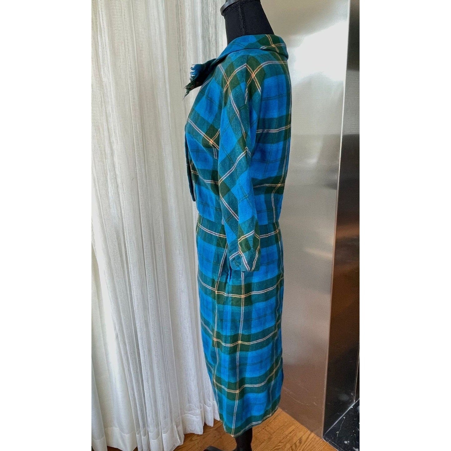 Vintage 1960s two pieces set, plaid wool jacket and straight skirt, AlJean