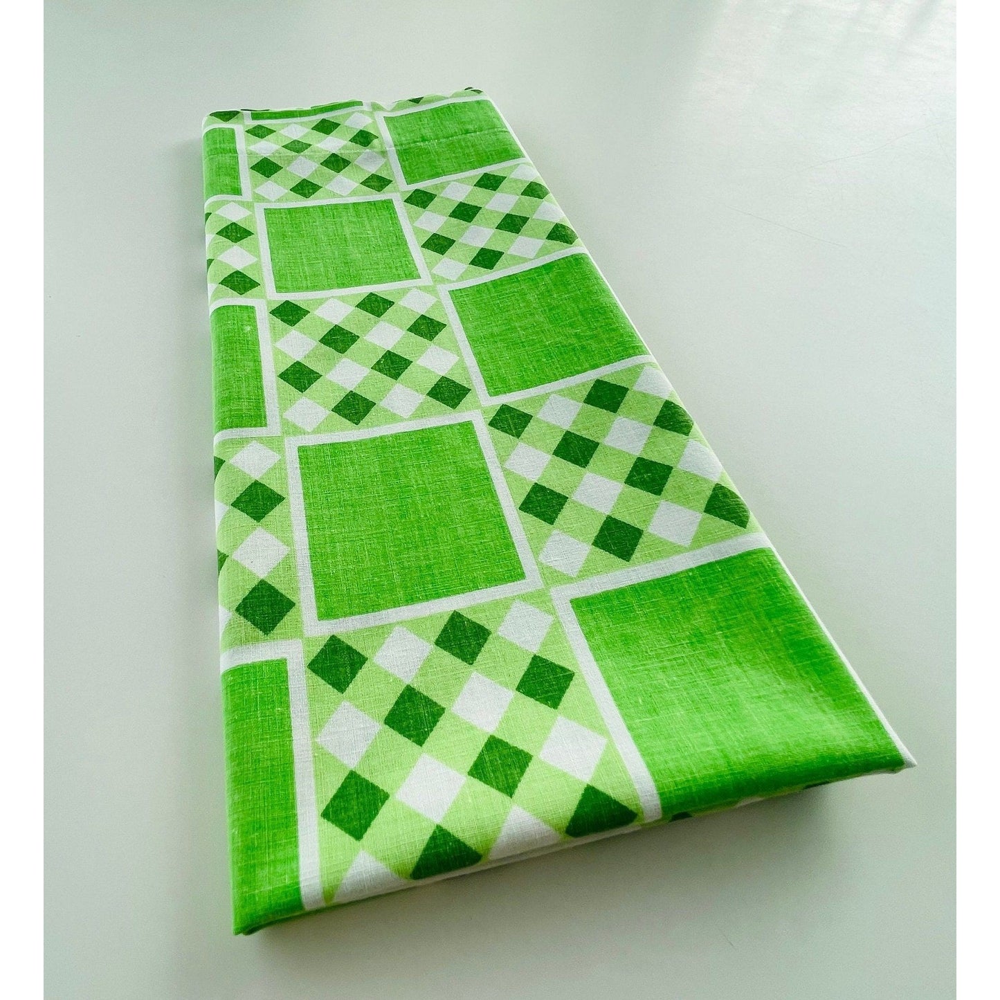 Vintage 80s pillowcase