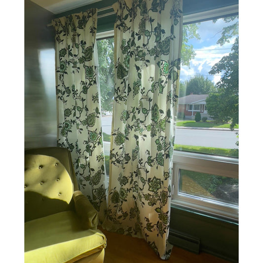 Vintage 60s pleated curtain, green and white bold floral fiberglass panel