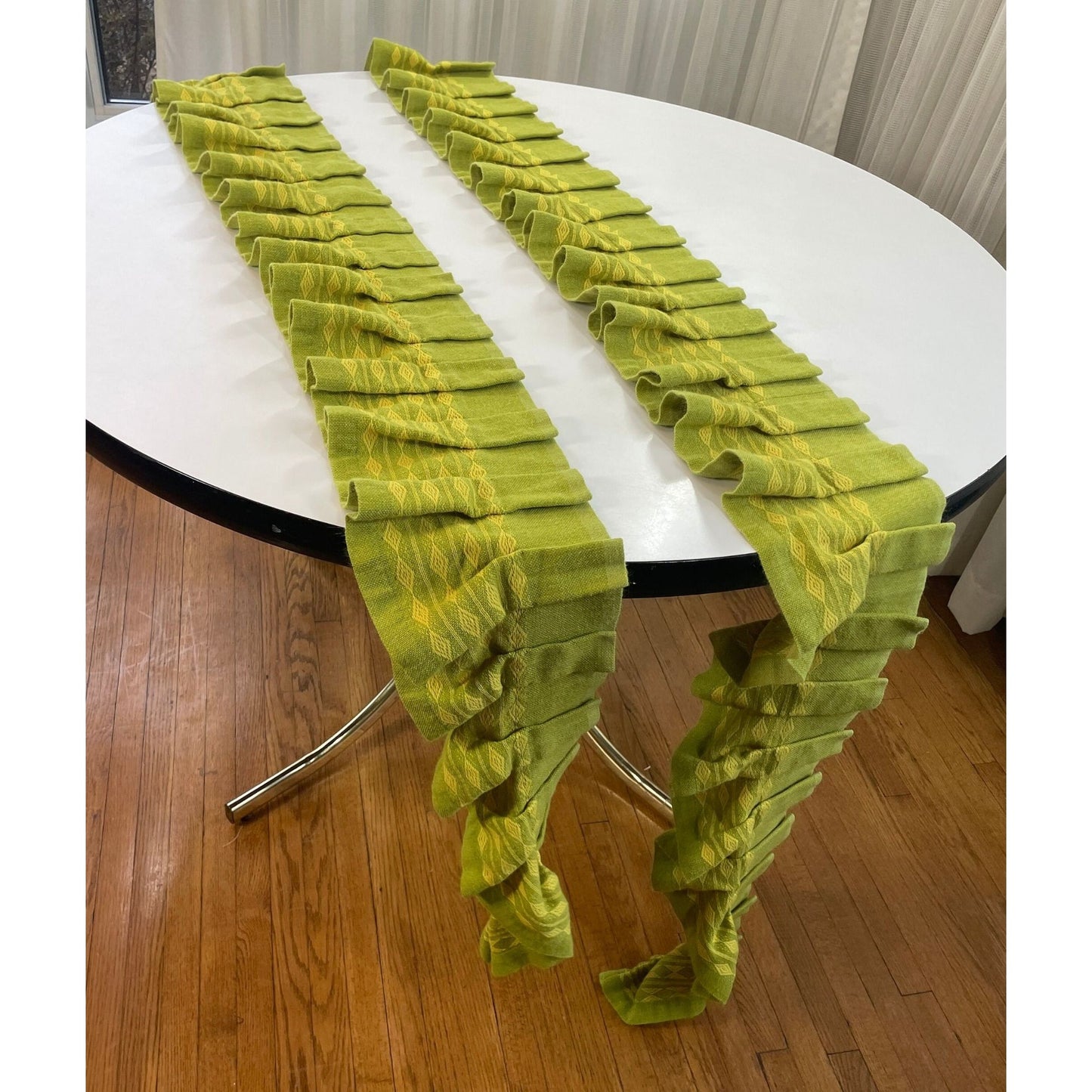 Vintage 70s pleated valance, avocado green, yellow
