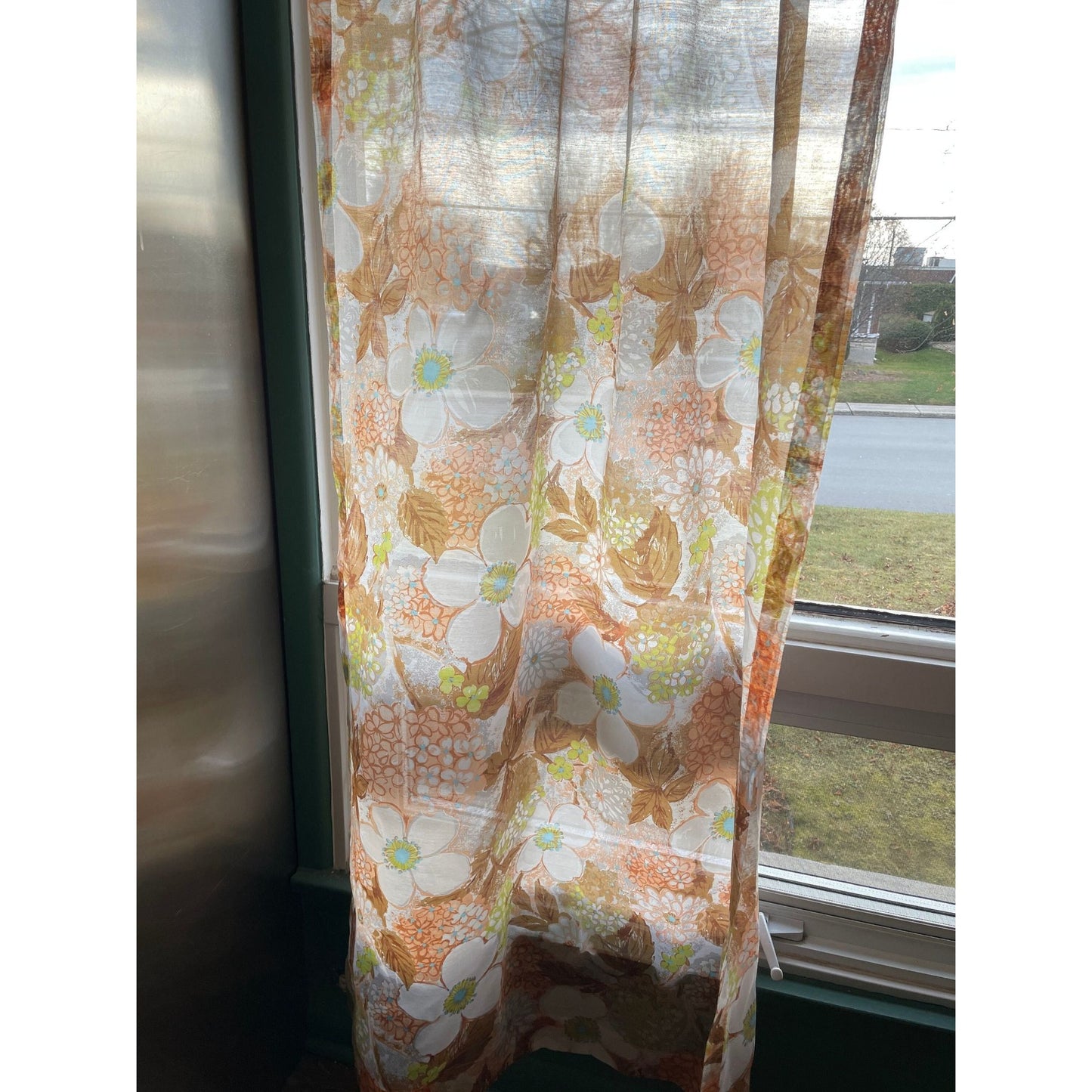 Vintage 70s pleated curtain, orange flowers, sheer panel