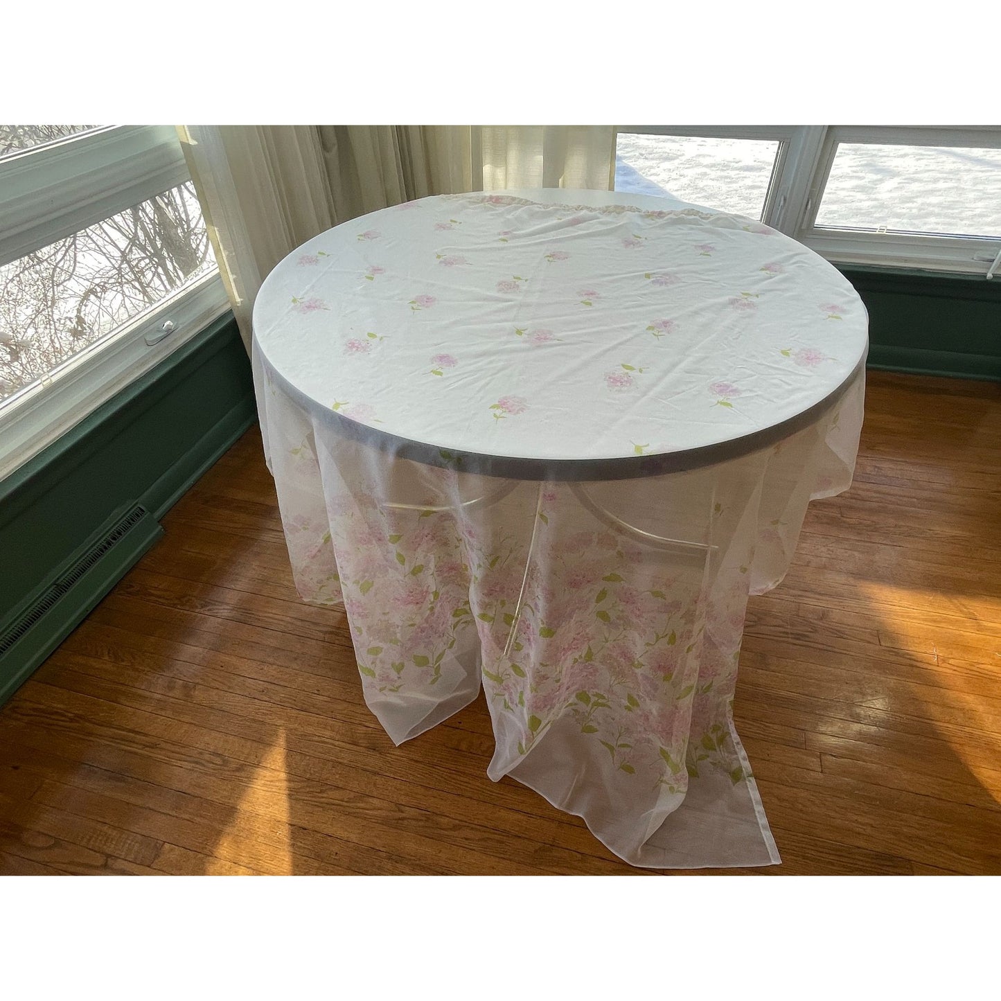 Vintage 80s shower curtain, pink floral