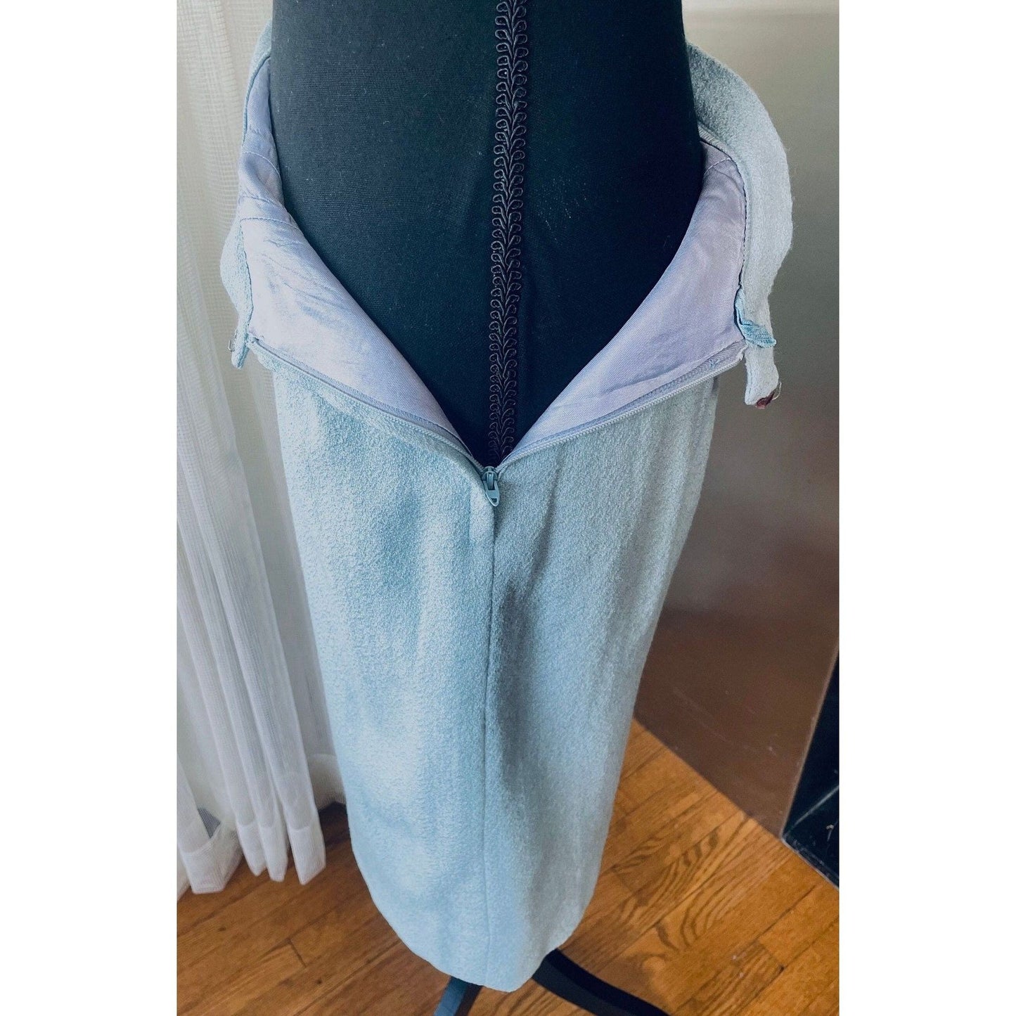 Vintage two pieces set, light blue jacket & straight skirt, AlJean