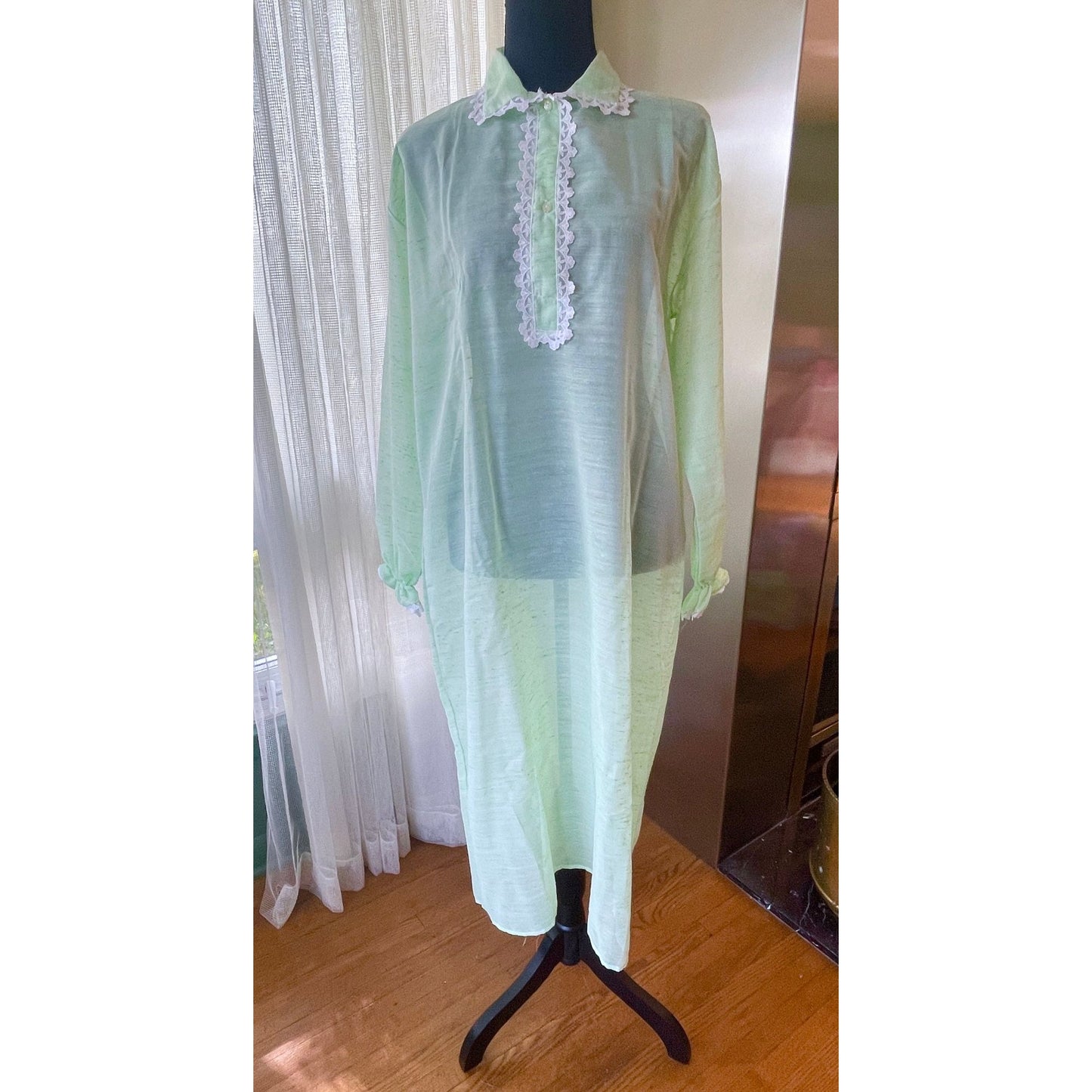 Vintage 1950s peignoir, mint green, Confezioni Maliarda Italy