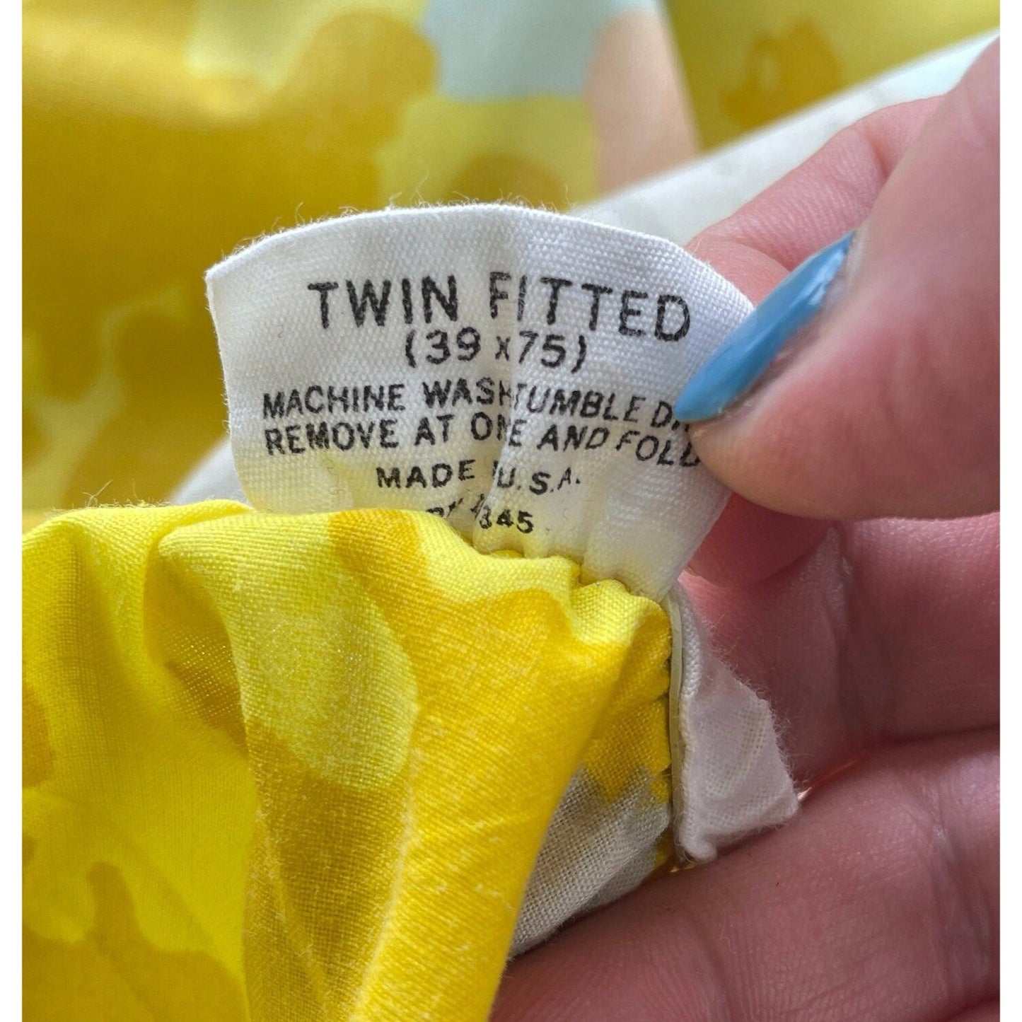 Vintage 70s fitted sheet, twin size bed, Fruit of the Loom