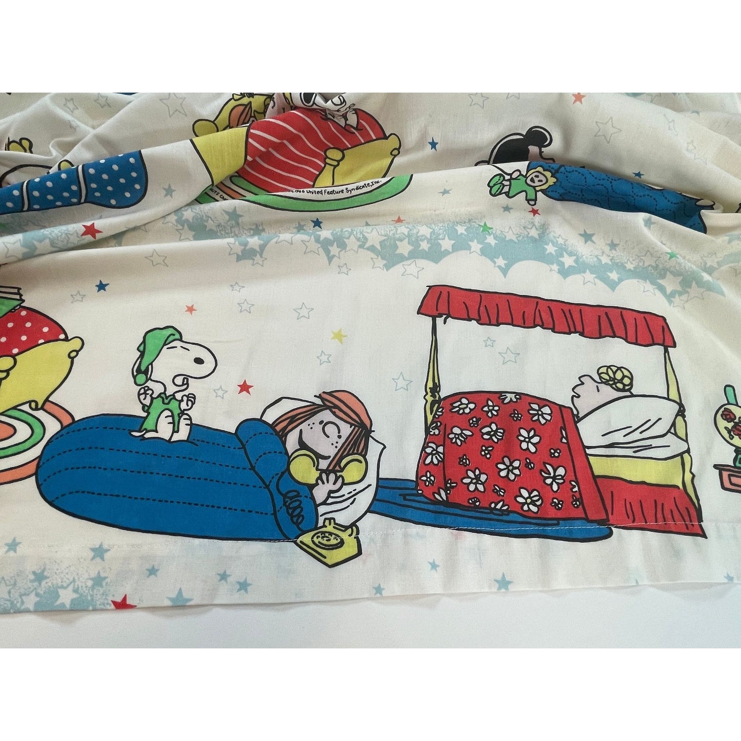 Vintage 60s Charlie Brown pleated curtain