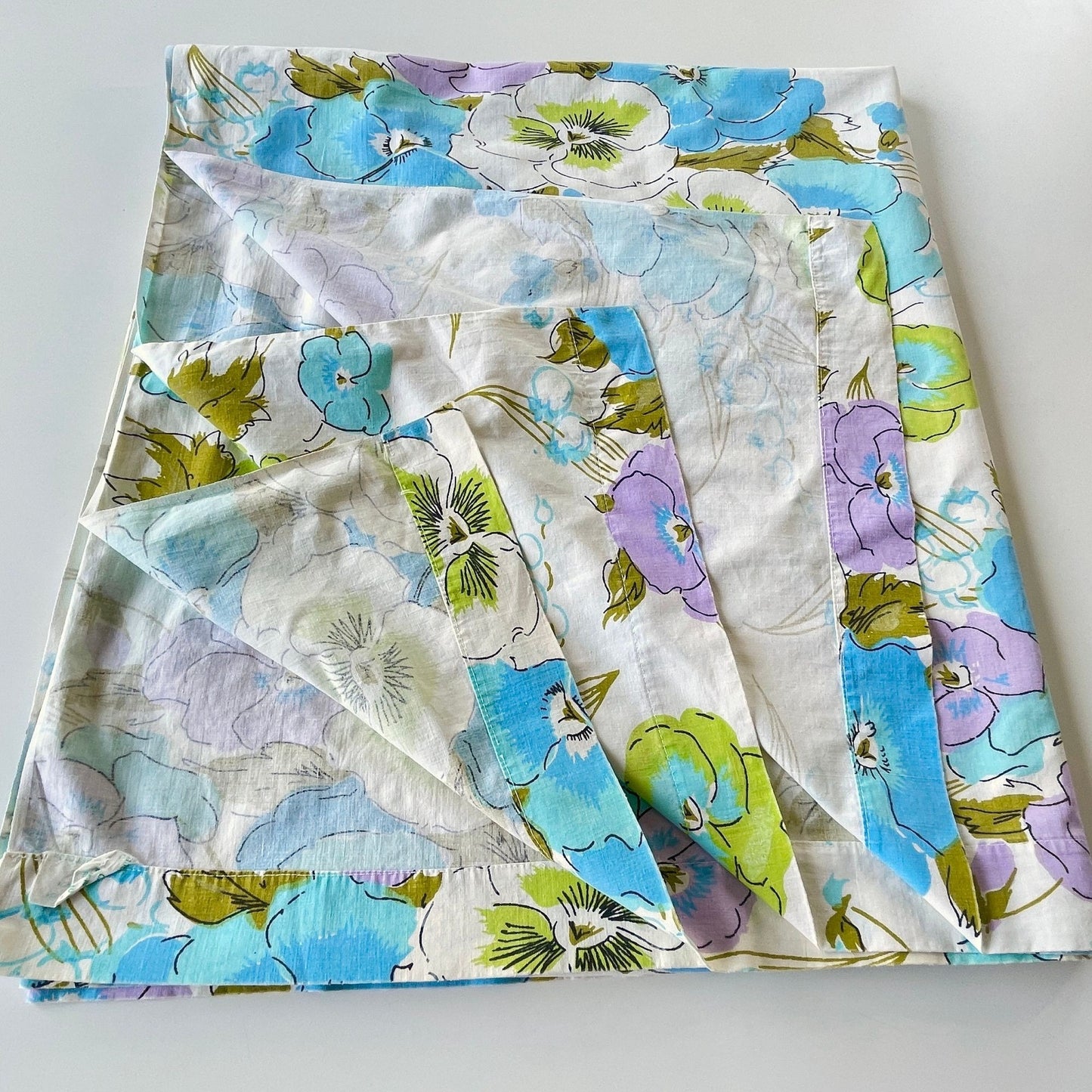 Vintage 70s double size flat sheet, Varitex