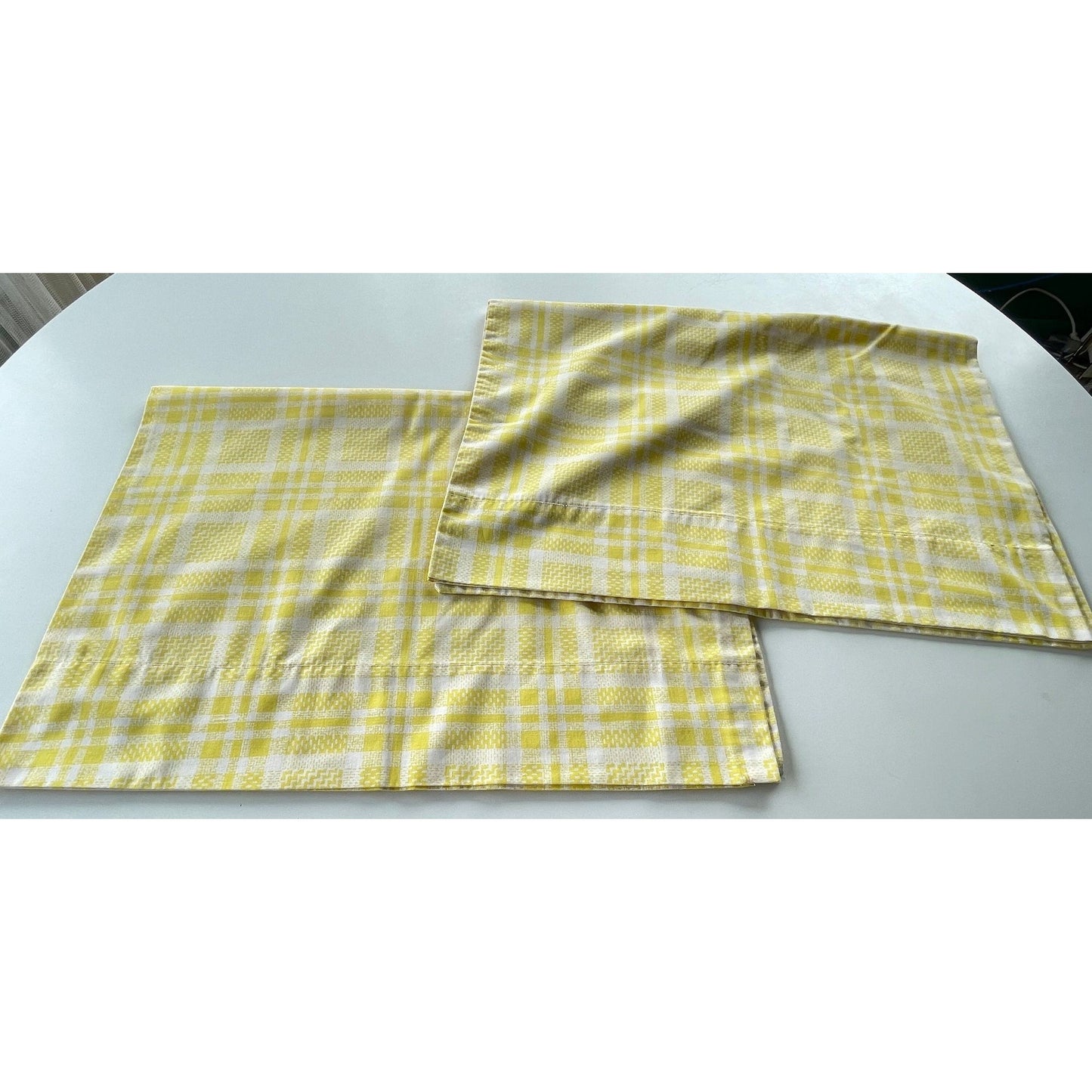 Vintage 70s yellow pillowcases