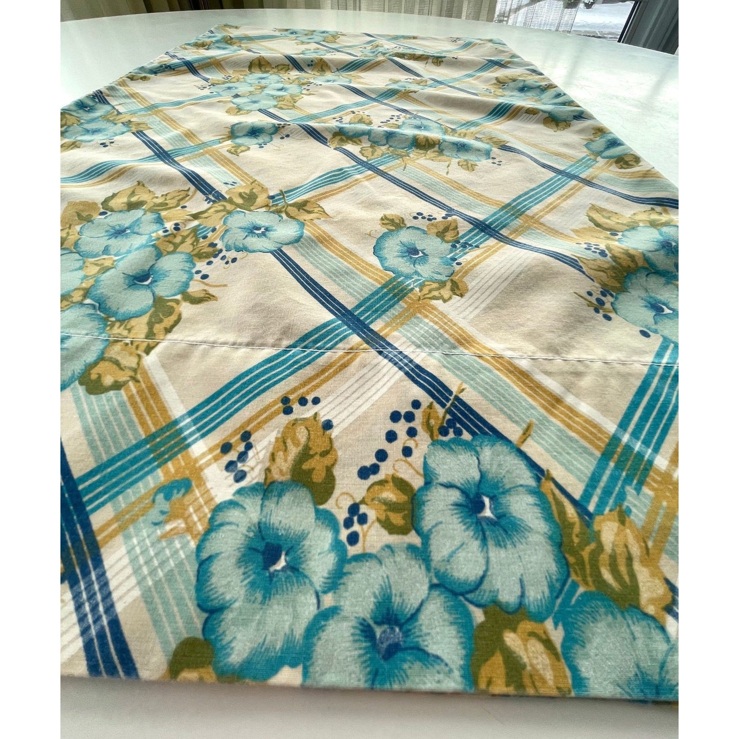 Vintage 70s pillowcase, blue pansies flowers
