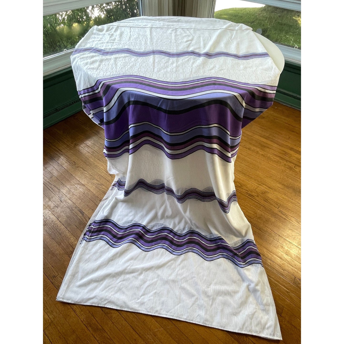 Vintage 70s oversized curtain, purple, lavender, white groovy pattern