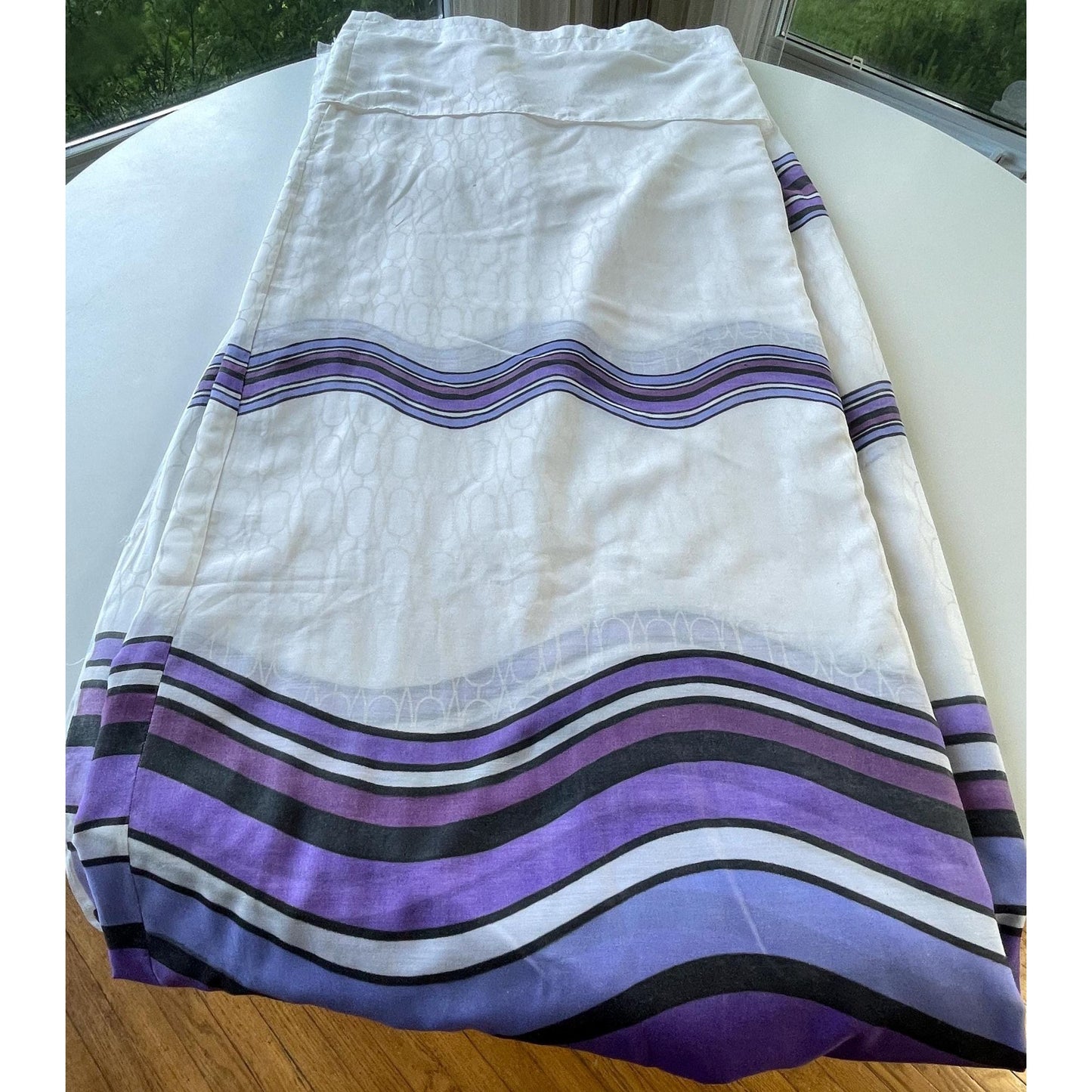 Vintage 70s oversized curtain, purple, lavender, white groovy pattern