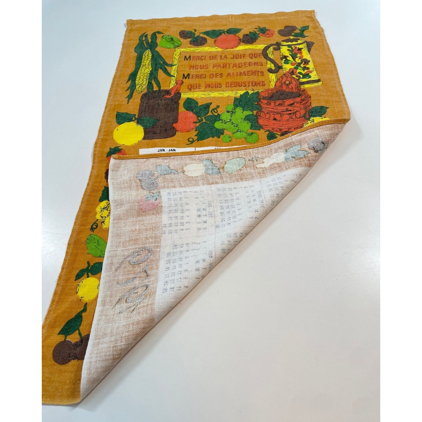 Vintage 1979 bilingual calendar tea towel
