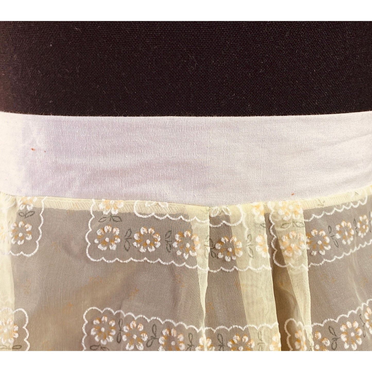 Vintage 50s flocked flowers organza half apron