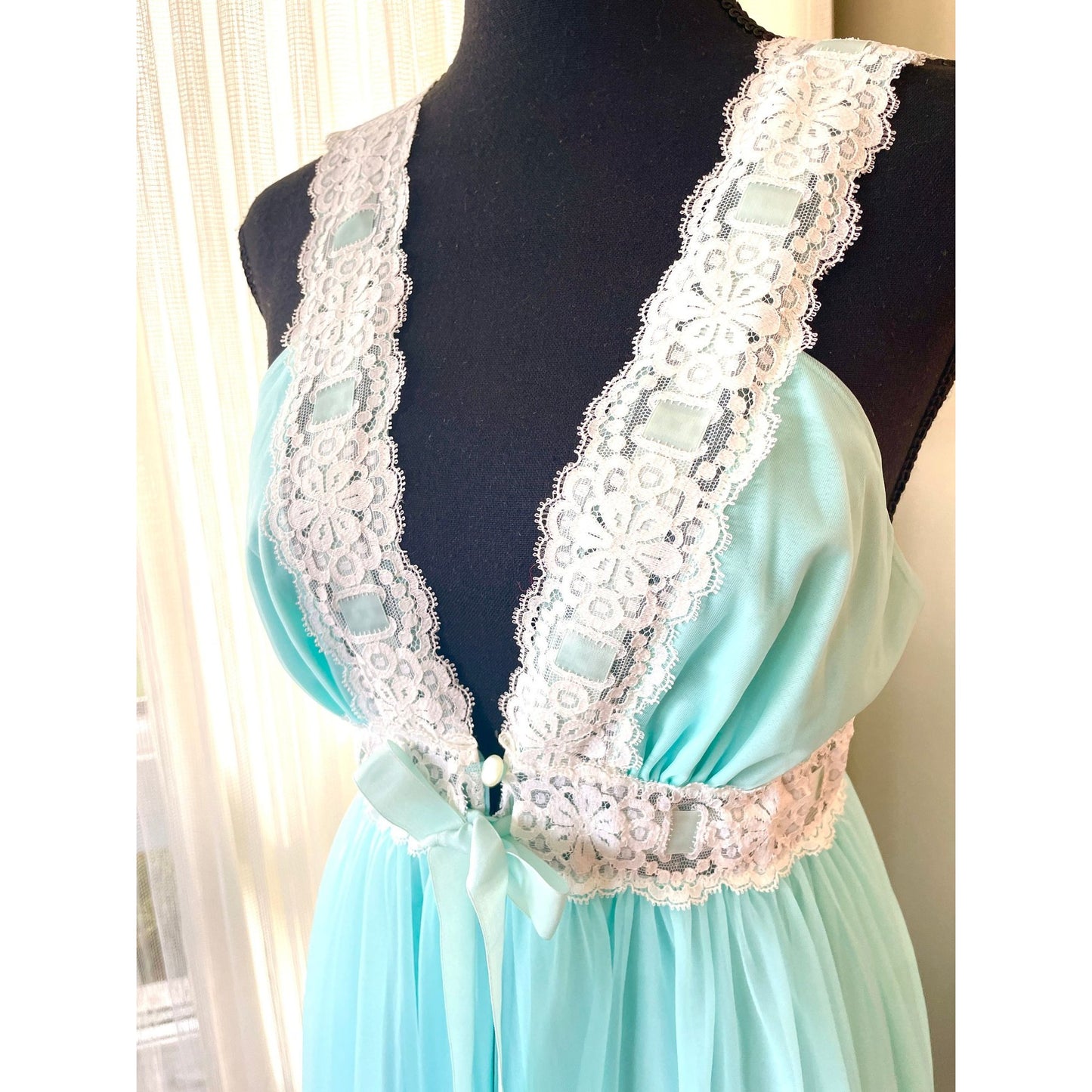Vintage 1950s night dress, by Linda Underlovelies, turquoise sheer negligee