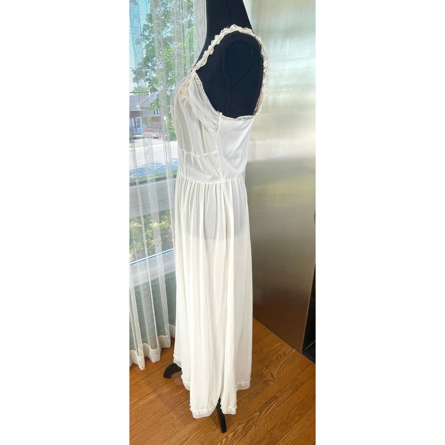 Vintage 1950s night dress, Luxite by Kayser slip on sheer negligee