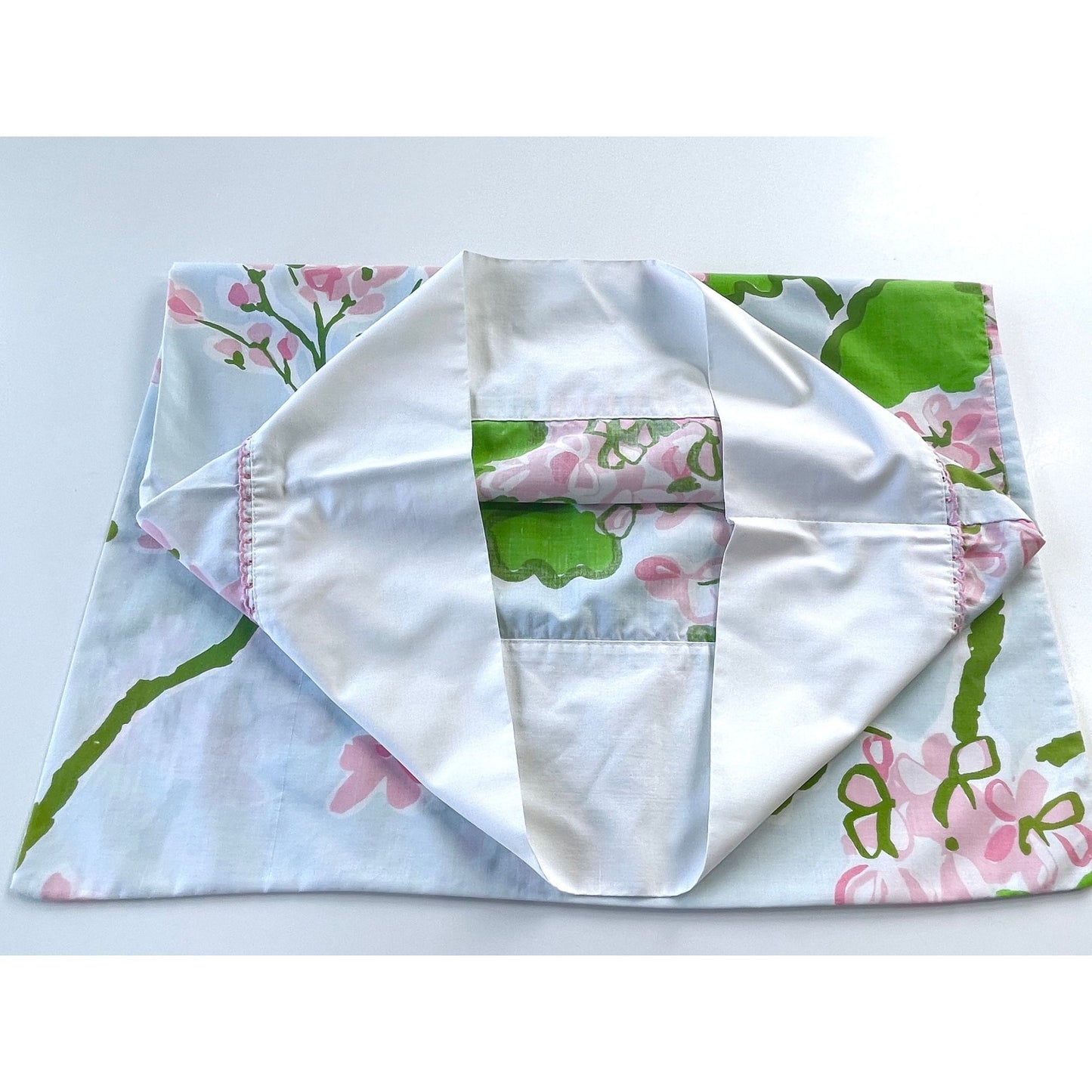 Vintage 70s pillowcase, pink floral with greenery, Springmaid Bill Blass
