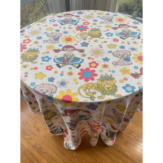 Vintage 70s floral bedspread, twin size bed
