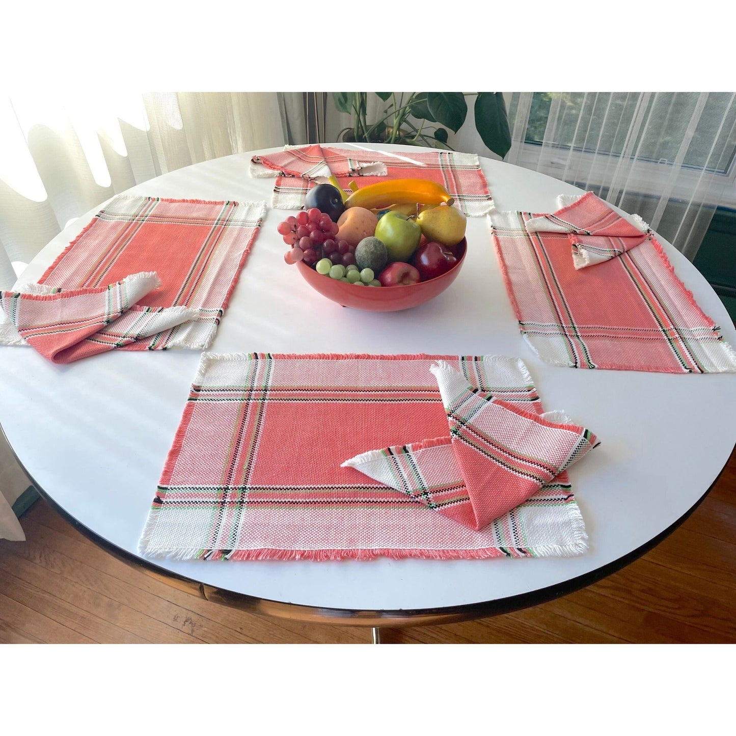Vintage 80s placemats and napkins set