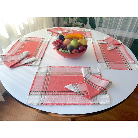 Vintage 80s placemats and napkins set