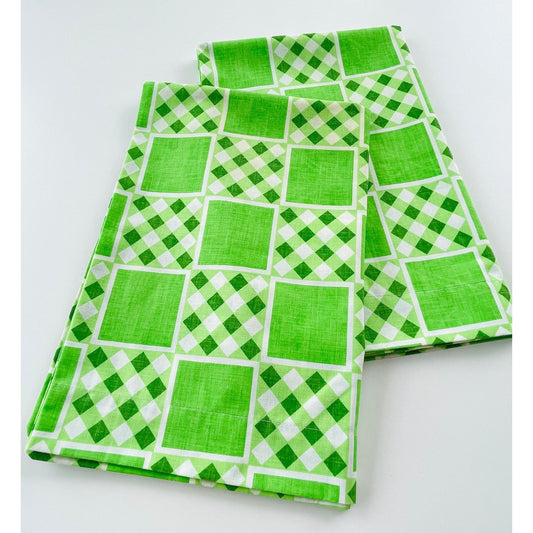 Vintage 80s pillowcases, green geometric pattern, Truprest