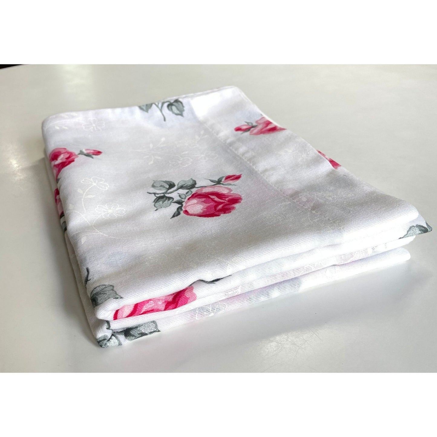 Vintage 70s pillowcases set, pink roses