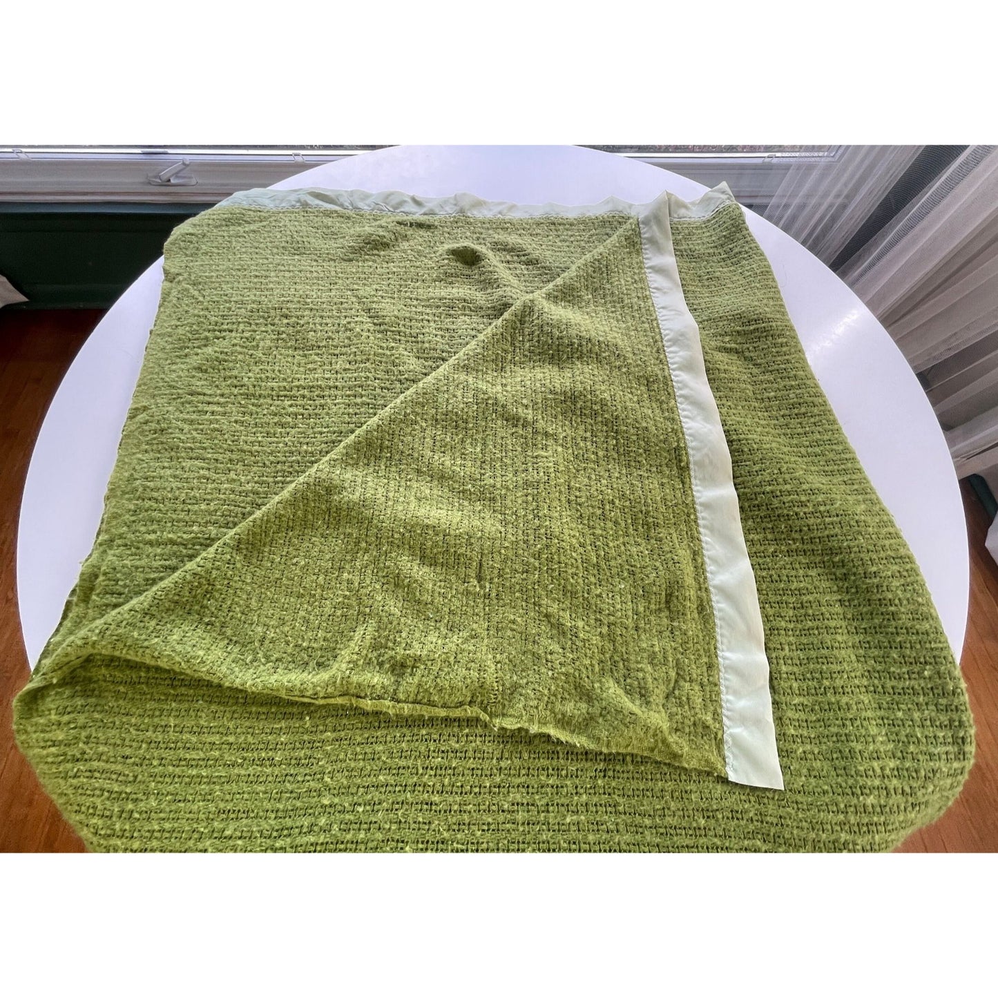 Vintage 80s weave green blanket, double / full size blanket