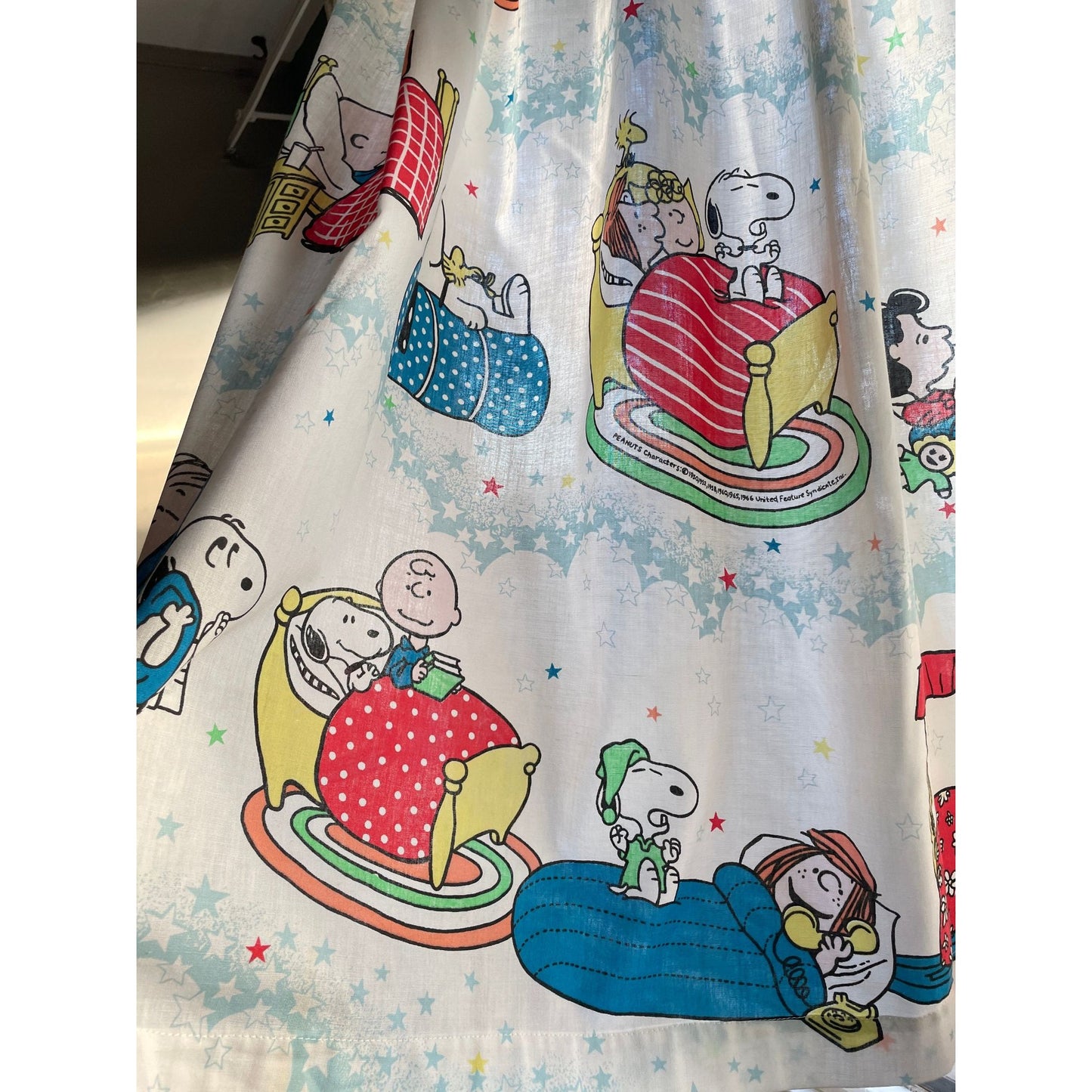 Vintage 60s Charlie Brown pleated curtain