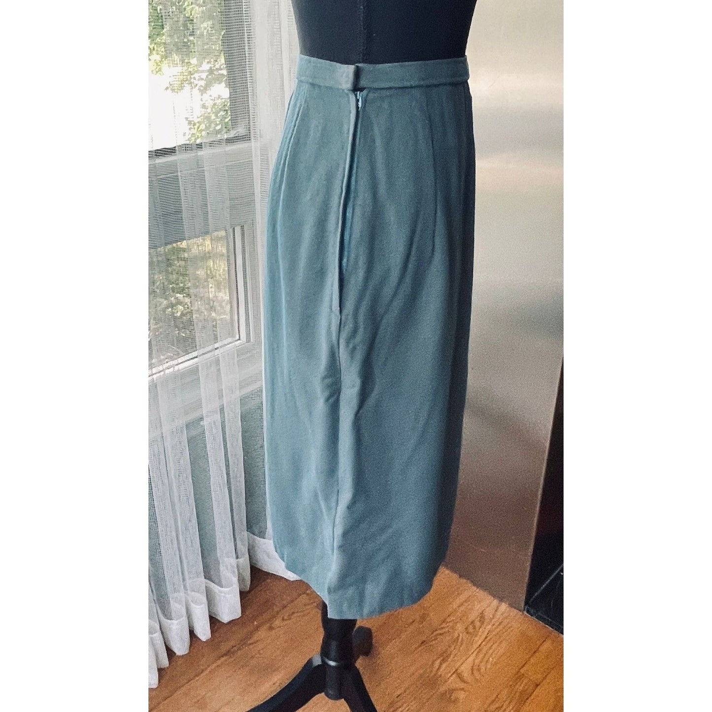 Vintage 1950s skirt, 100% wool, blue/grey
