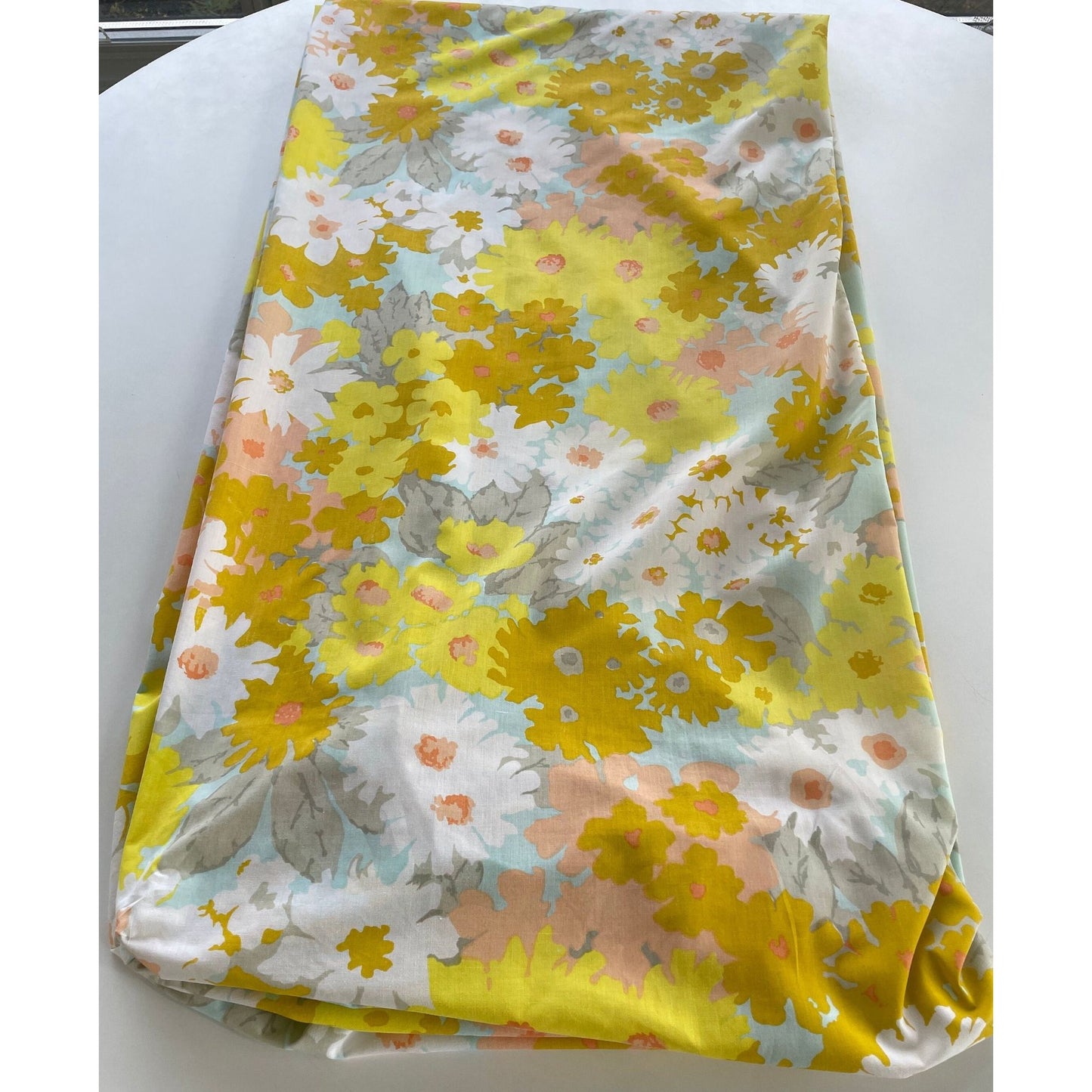Vintage 70s fitted sheet, twin size bed, Fruit of the Loom