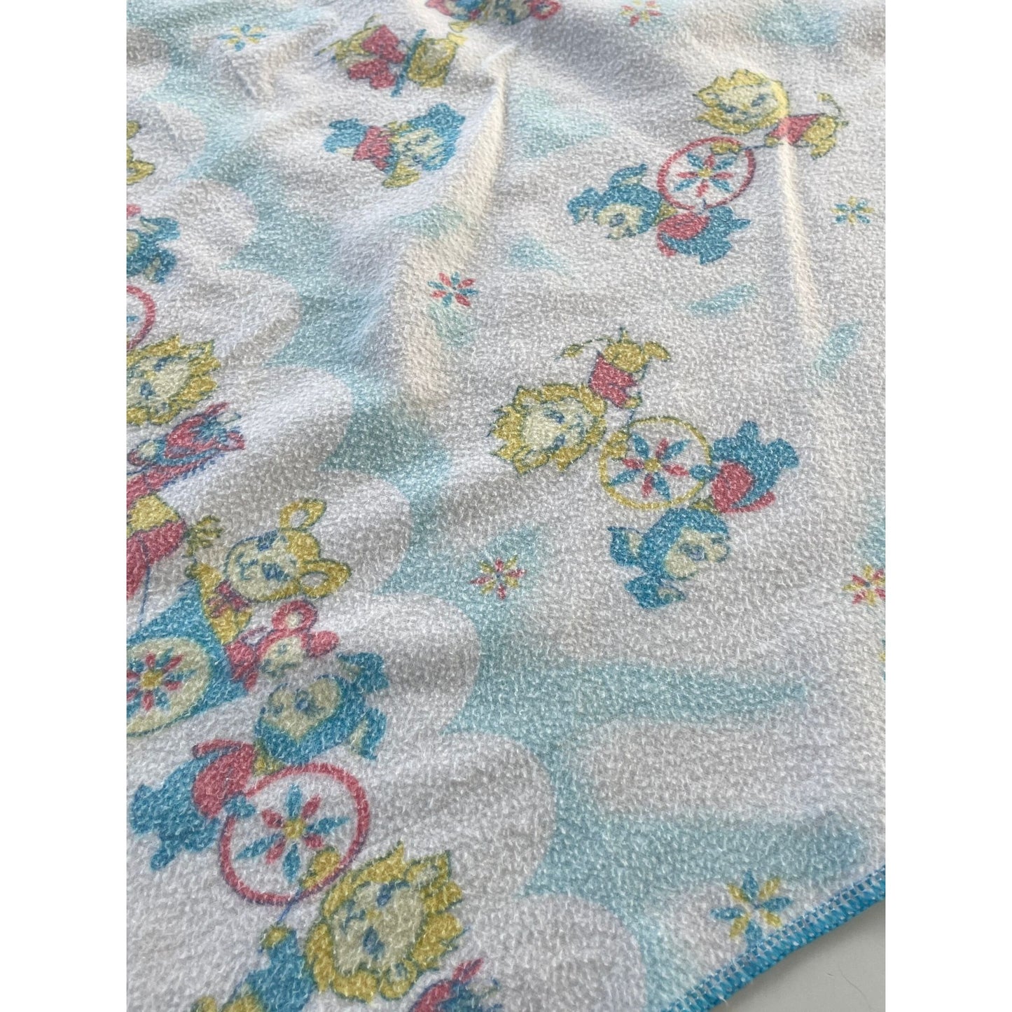 Vintage 60s baby blanket