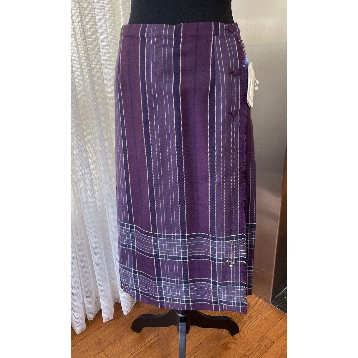 Vintage 80s pleated skirt, purple plaid new with original tag, 100% wool