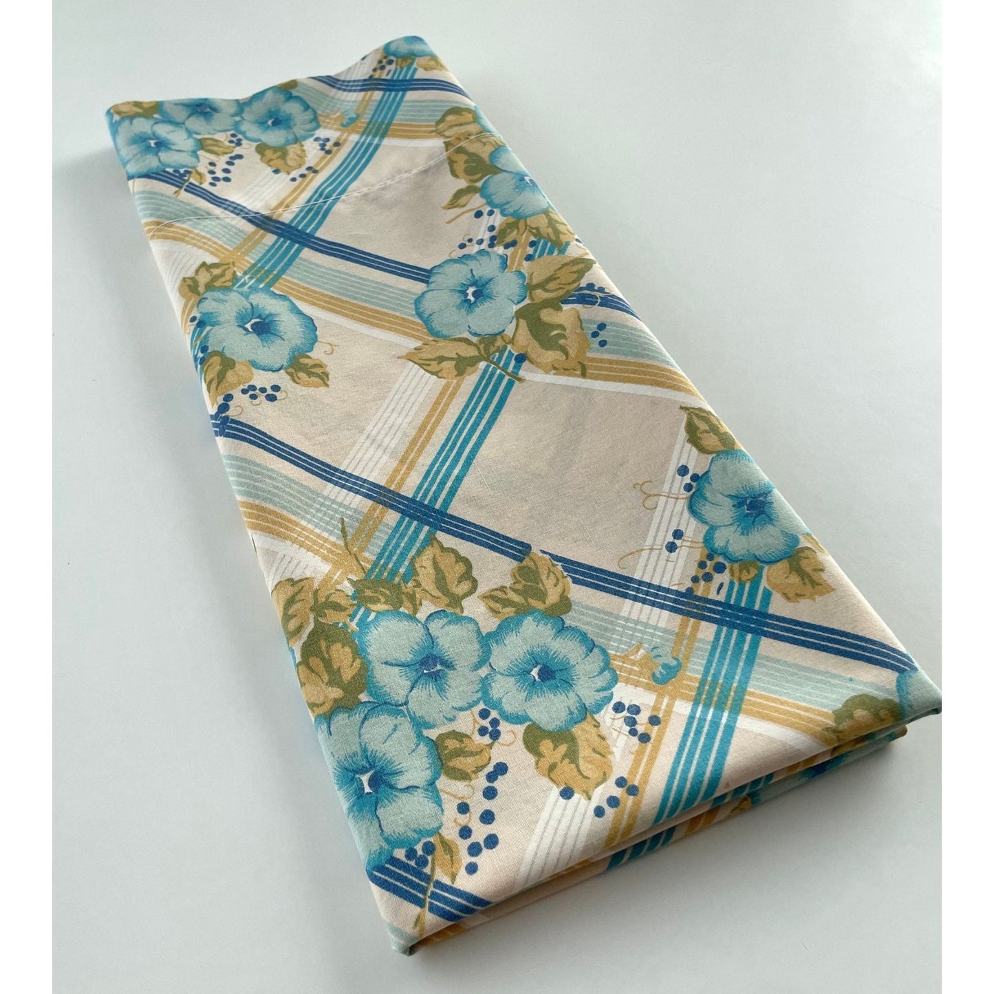 Vintage 70s pillowcase, blue pansies flowers