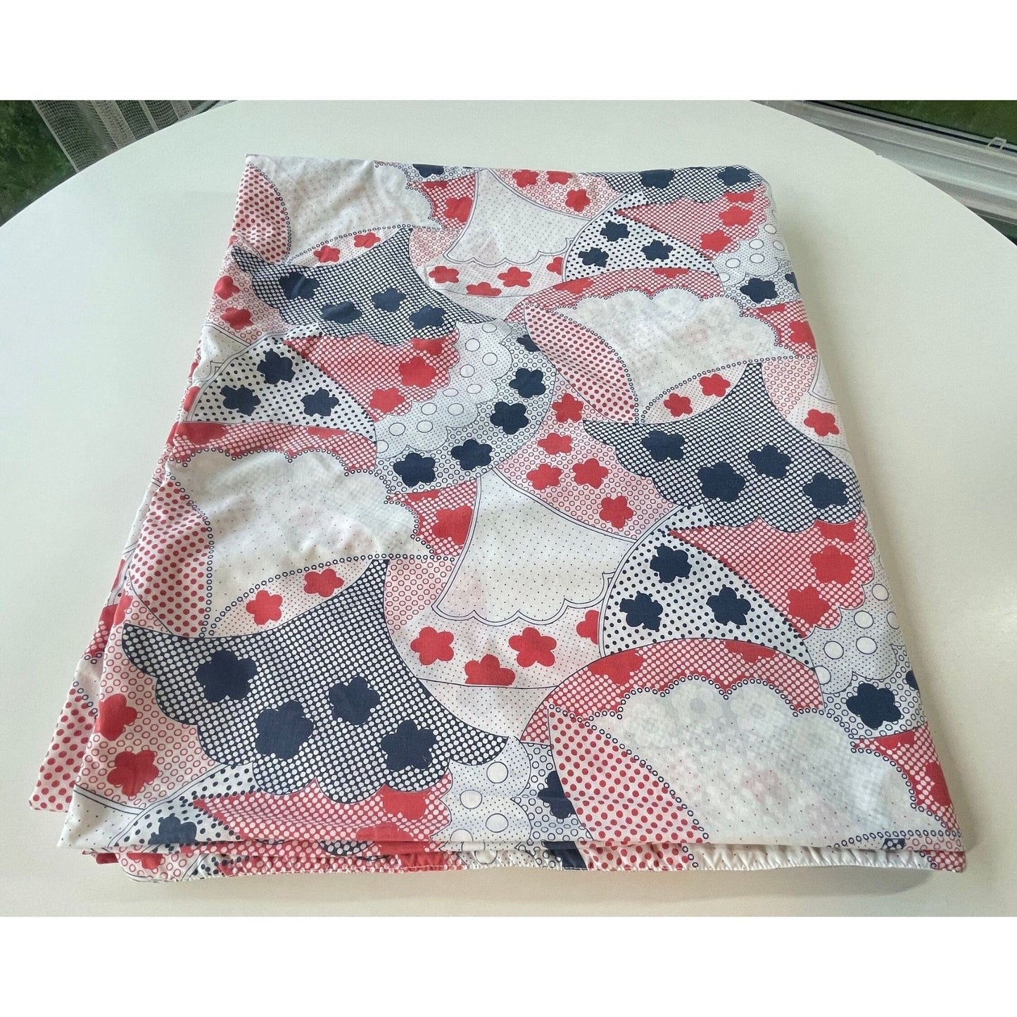 Vintage 70s duvet cover, queen size bed