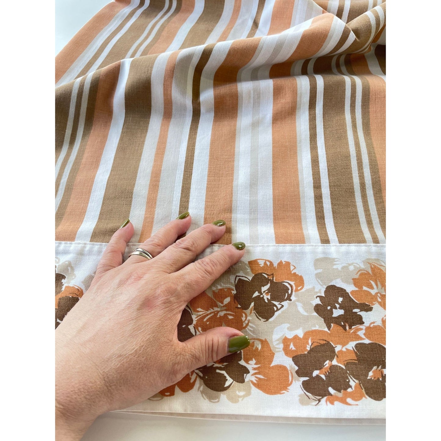 Vintage 70s King size flat sheet, TruPrest