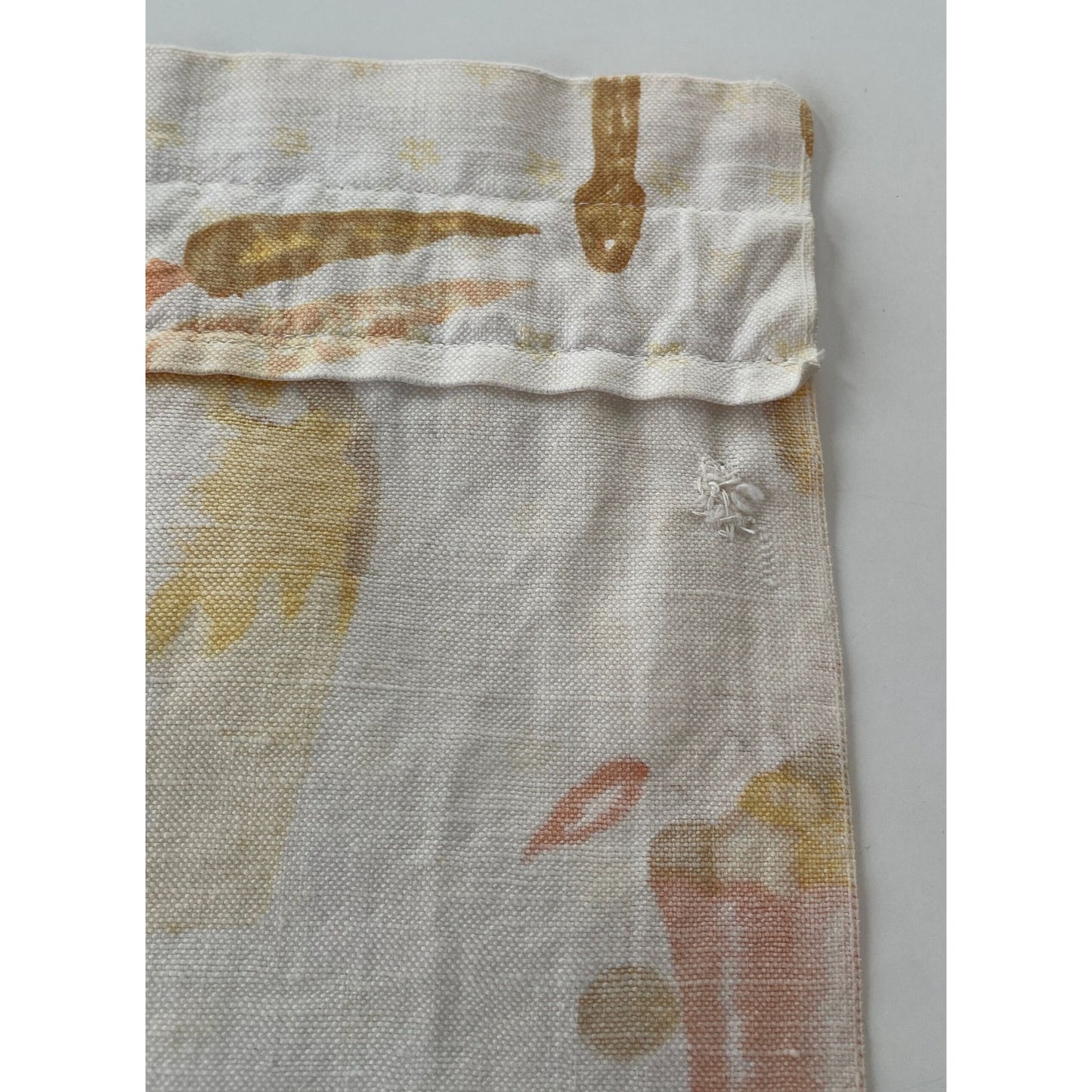 Vintage 70s curtain, orange kitchen appliances