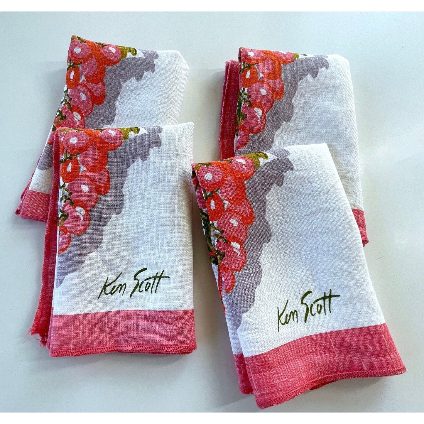 Vintage linen napkins, set of 4, designed by Ken Scott