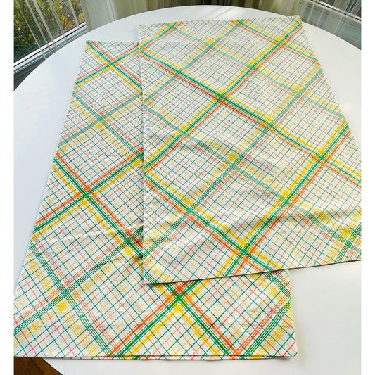 Vintage 70s geometric pillowcases, TasteMaker