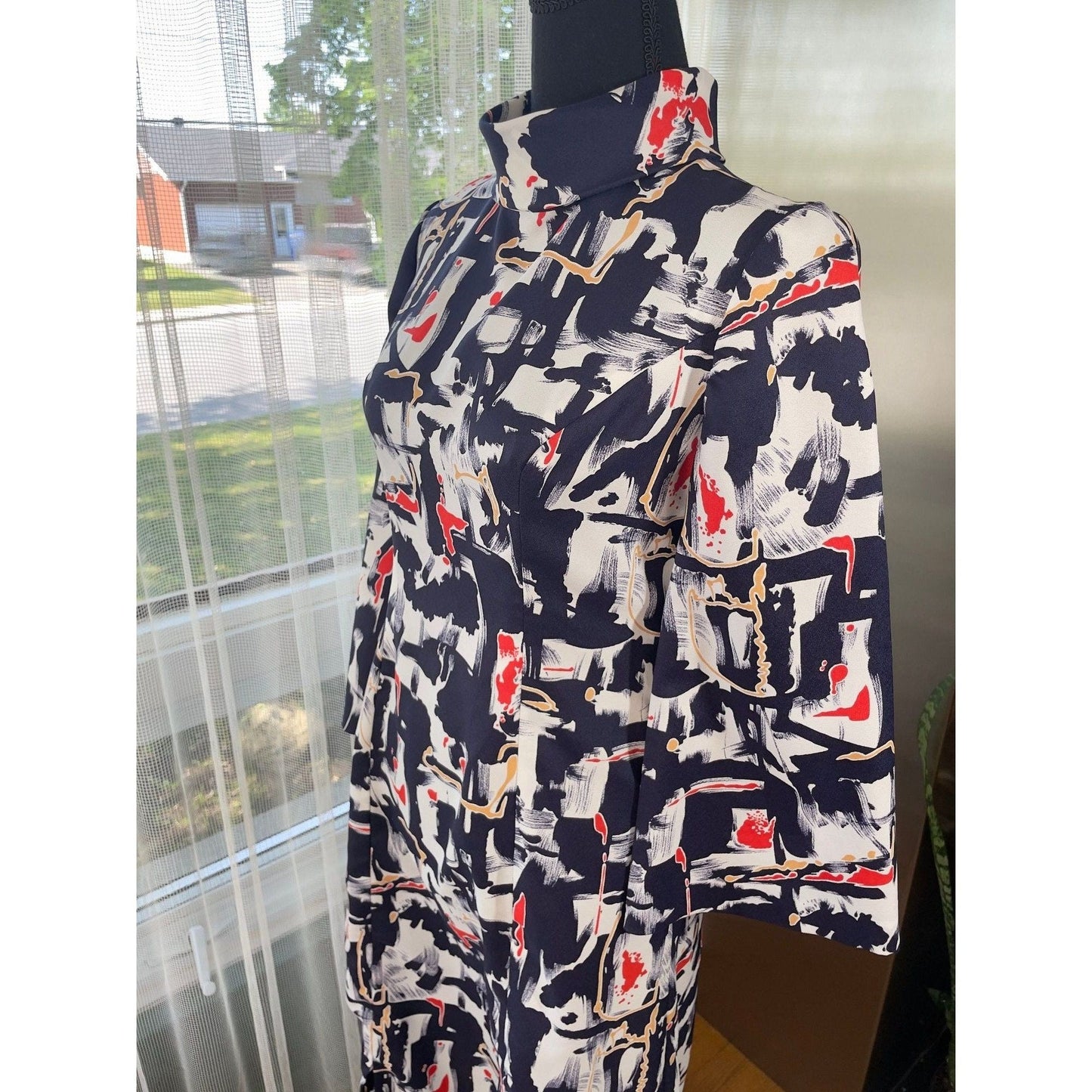 Vintage 70s maxi dress, blue, white and red MOD pattern, long sleeves, front double slit