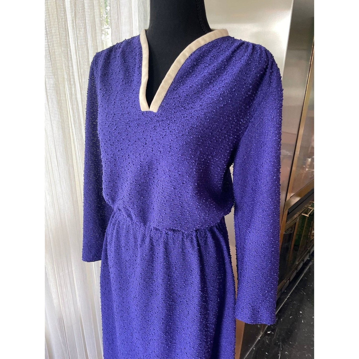 Vintage 60s dress, purple long sleeves bouclé