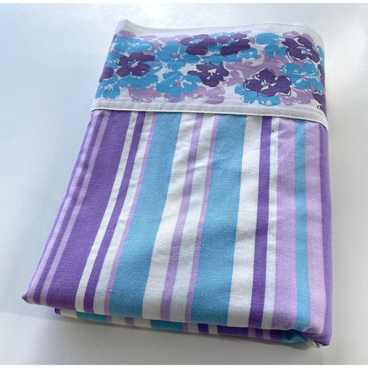 Vintage 70s flat sheet, twin size bed, TruPrest