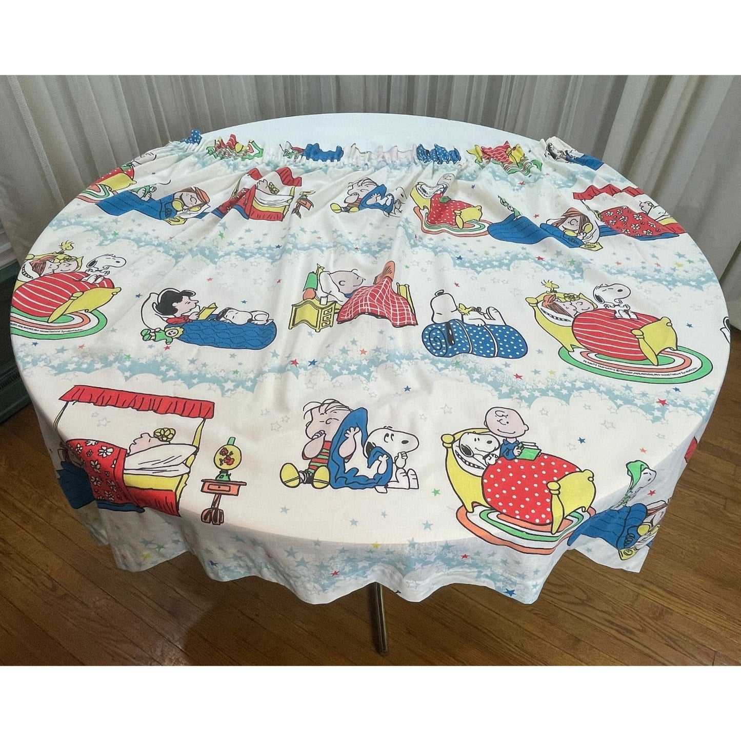 Vintage 60s Charlie Brown pleated curtain