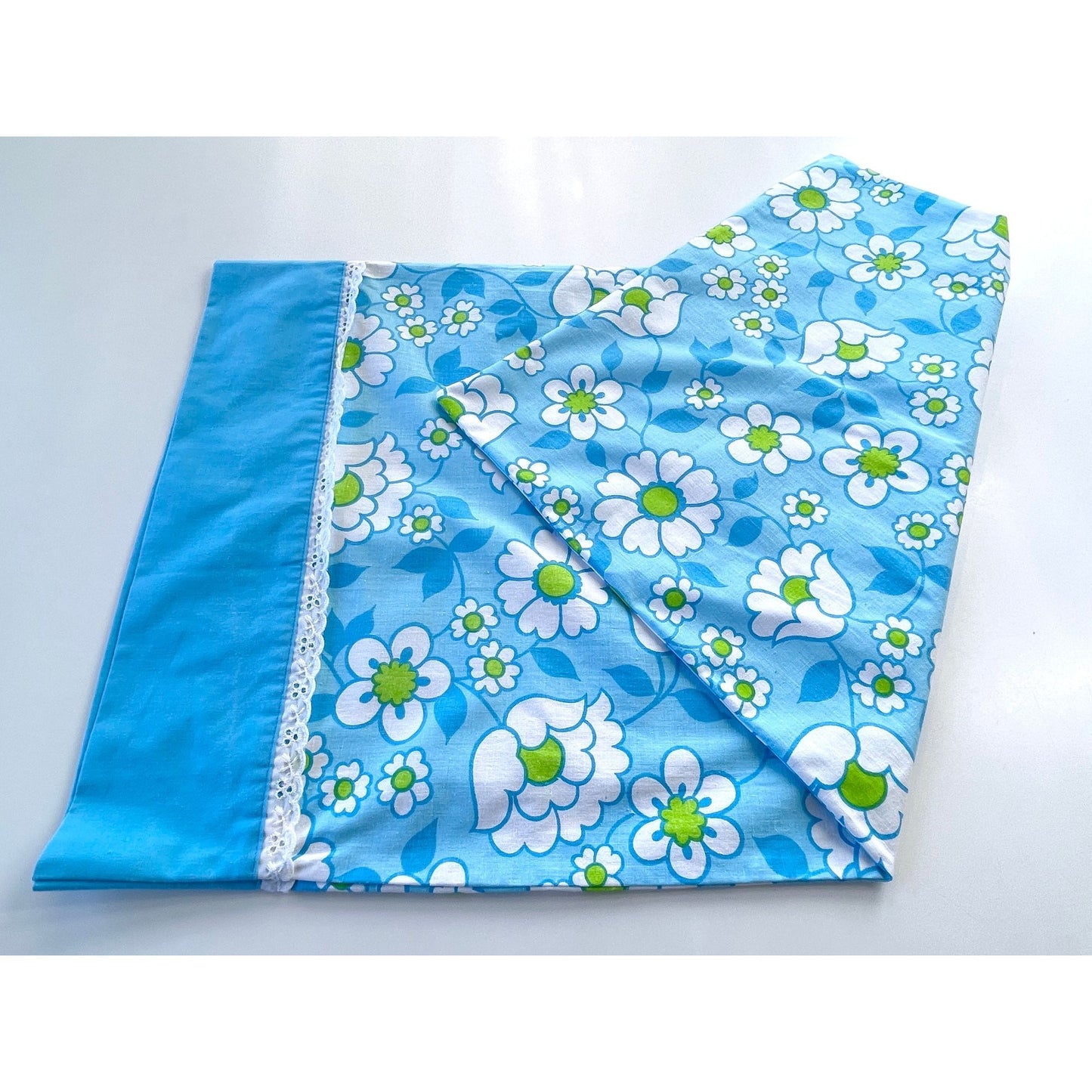Vintage 70s pillowcase,  Wabasso