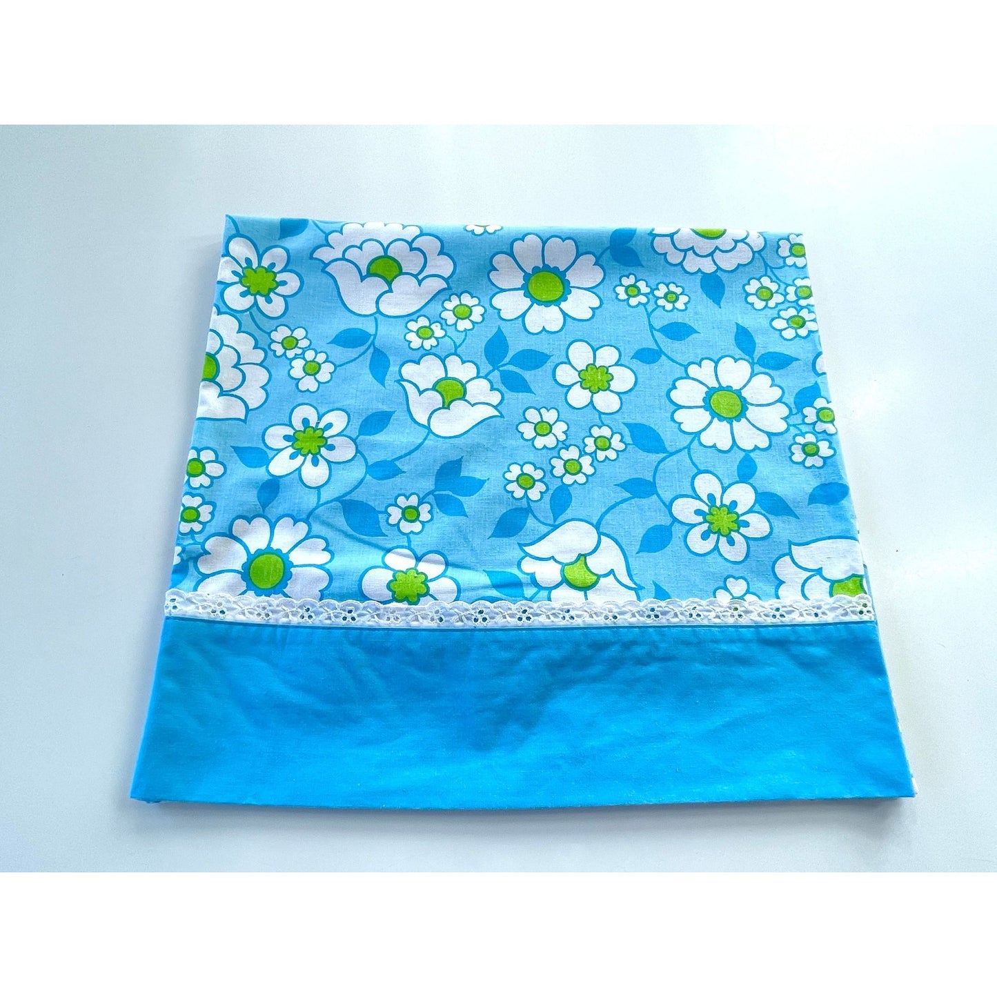 Vintage 70s pillowcase,  Wabasso