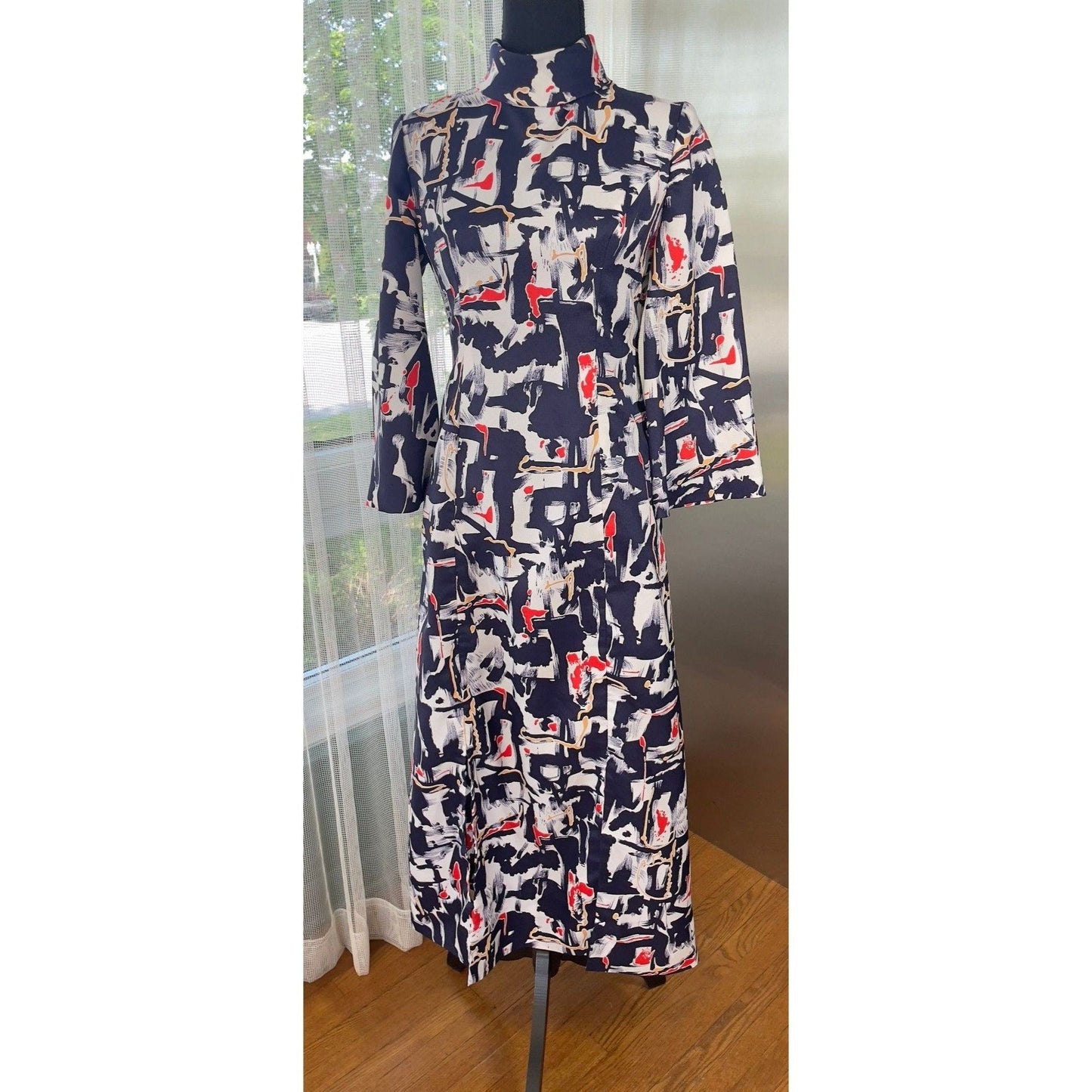 Vintage 70s maxi dress, blue, white and red MOD pattern, long sleeves, front double slit