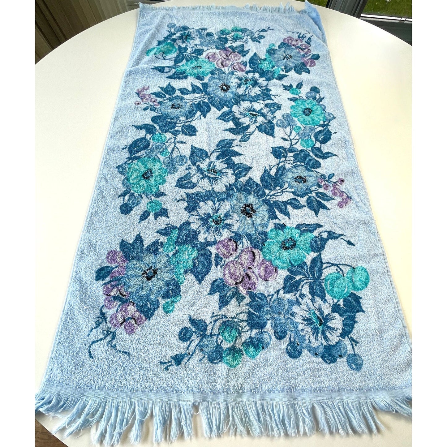 Vintage 70s bath towel, blue purple teal flowers, fringed,