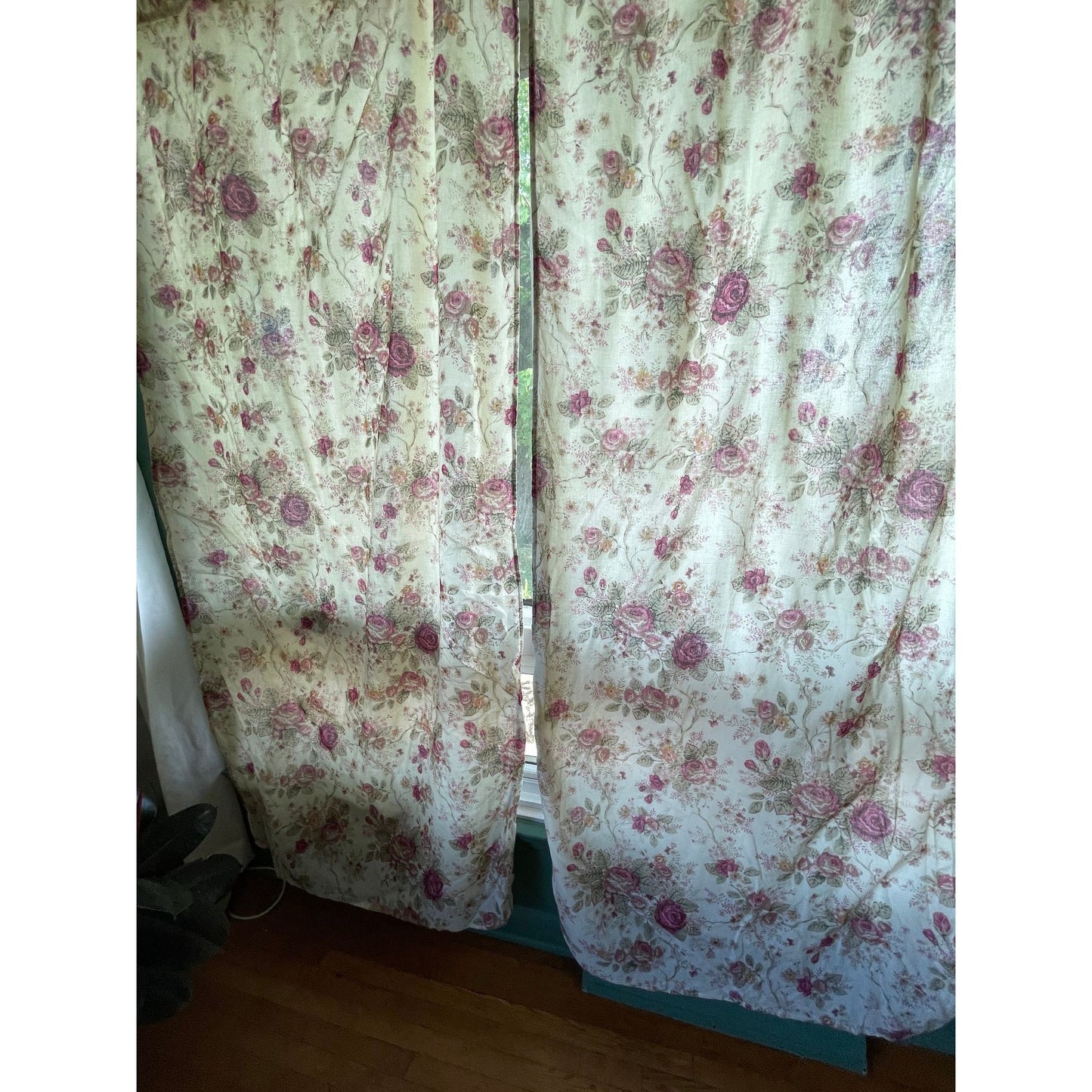 Vintage 90s curtain, beige with pink roses, lined panel
