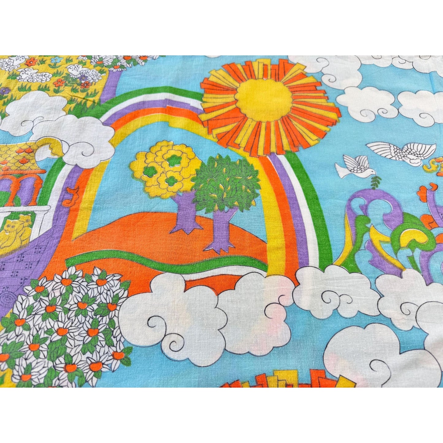 Vintage 1970s single pillowcase, Sears Noah's Ark, groovy animals