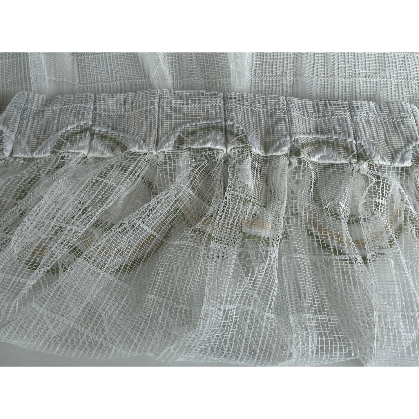 Vintage 70s pleated curtain, white with green and yellow groovy pattern