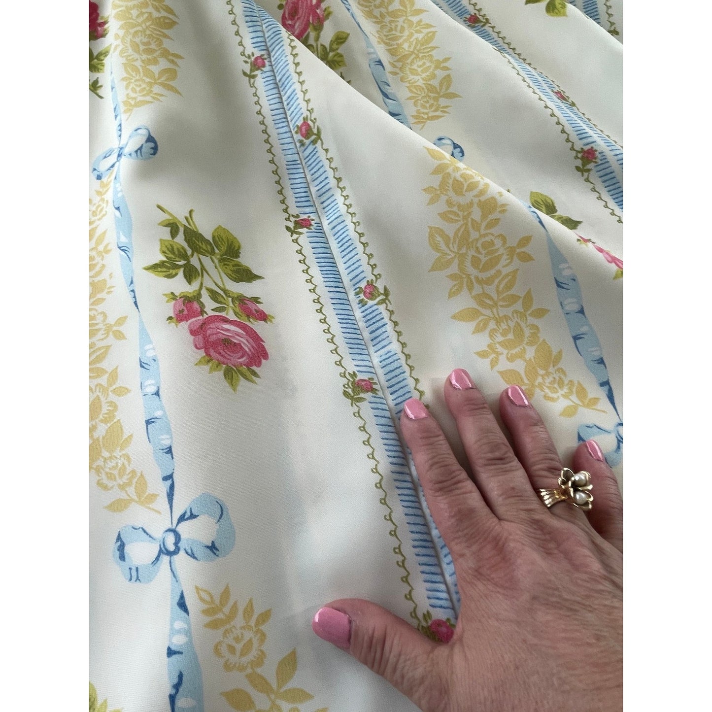 Vintage pleated curtain, blue, pink flowers, lined panel