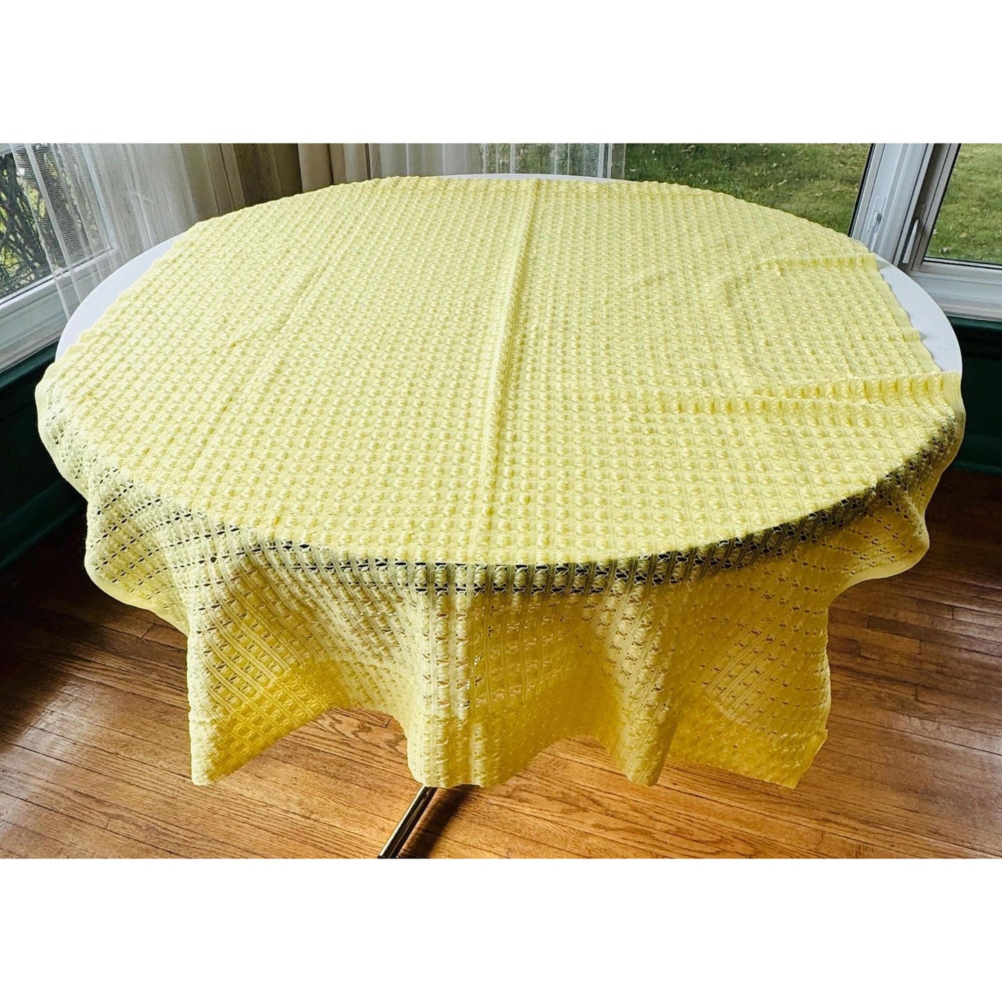 Vintage 70s curtain, yellow mesh panel